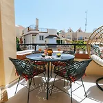 Amazing Renovated Pool View Apt, Aircon, 2 Min To Fanabe *